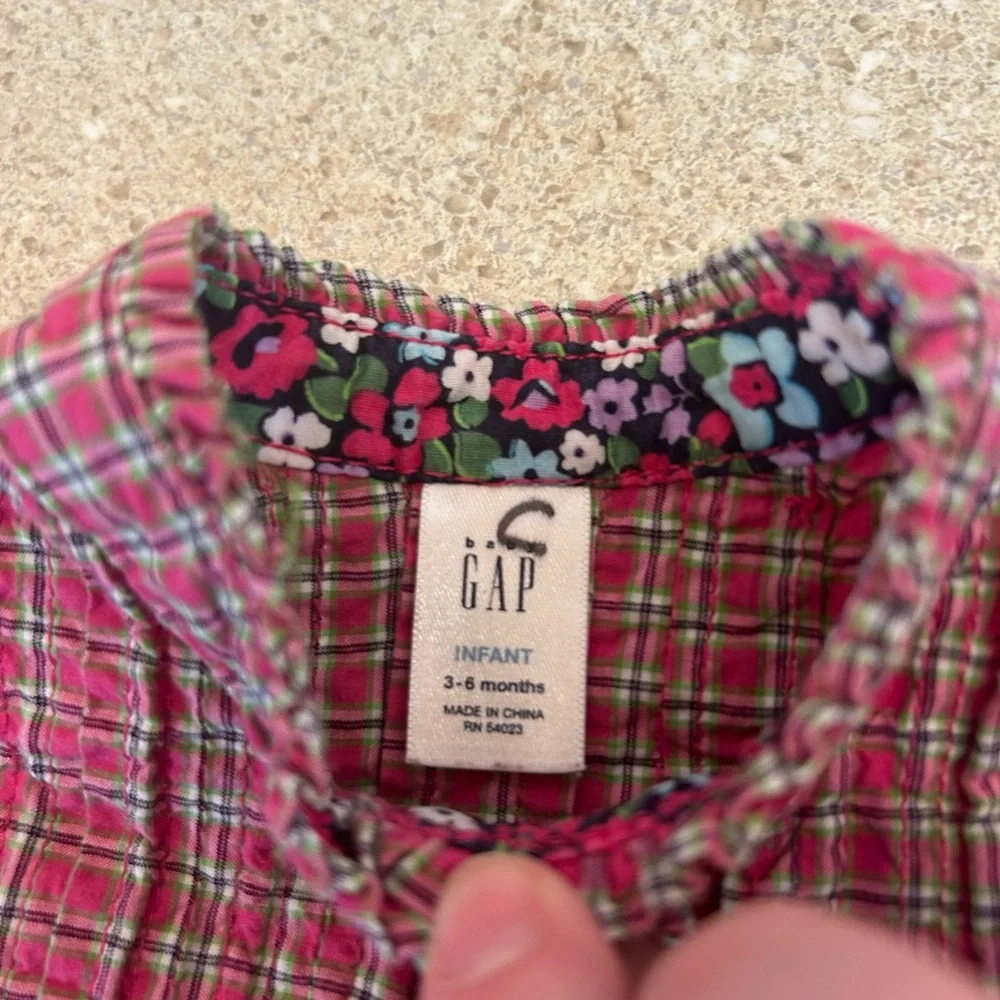 Baby Gap 2008 Pink‎ Flannel Baby Button Down Shirt